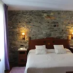 فندق Casa Prendes 2*